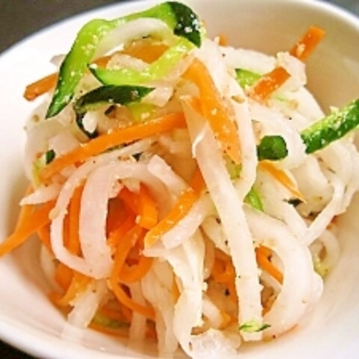 ごま酢で和える三色なます